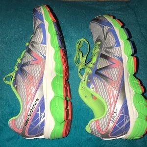 New Balance women’s size 7.5 sneakers